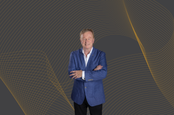 Dennis Walter Banner 