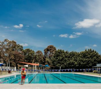 Moe Pool